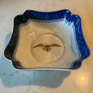 Mottahedeh Diplomatic Eagle Square Bowl